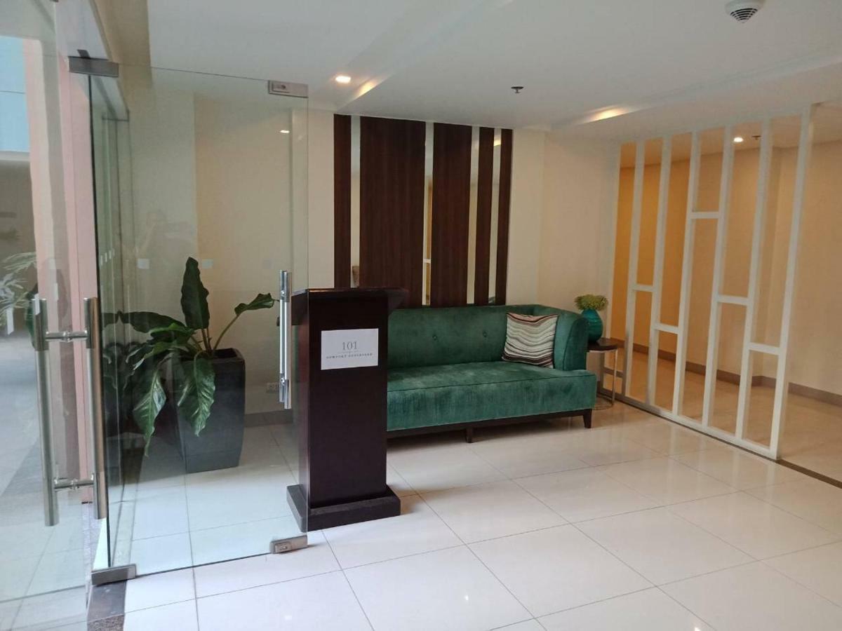 Chillax Studio 101 Newport Boulevard Manila Exteriör bild