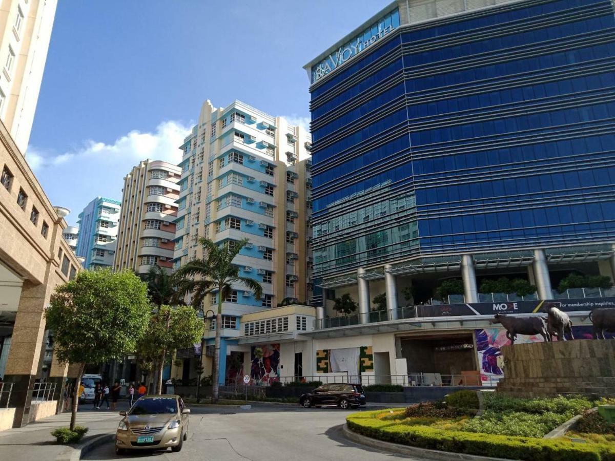 Chillax Studio 101 Newport Boulevard Manila Exteriör bild