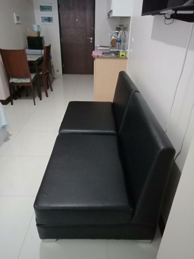 Chillax Studio 101 Newport Boulevard Manila Exteriör bild