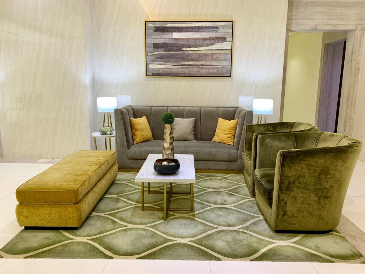 Chillax Studio 101 Newport Boulevard Manila Exteriör bild