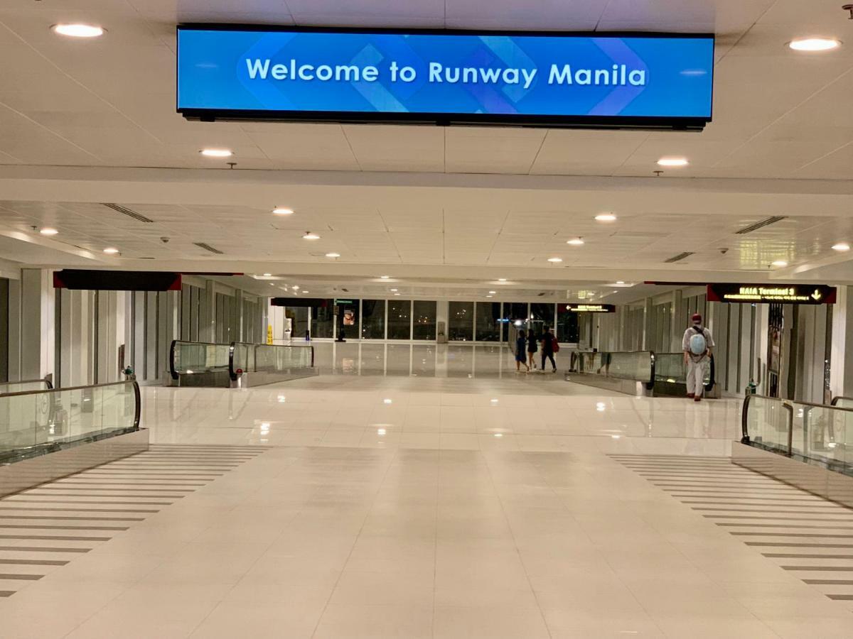 Chillax Studio 101 Newport Boulevard Manila Exteriör bild